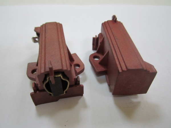 Щетки угольные для эл. двиг. (к-т) 5x13x35.5мм 04ZN01S